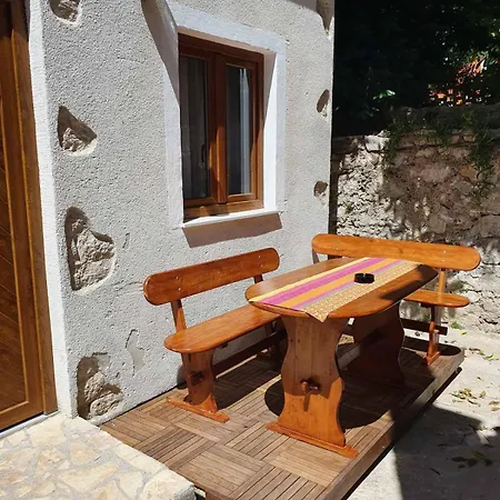 Old Town Lux Apartment Baska  Exterior photo