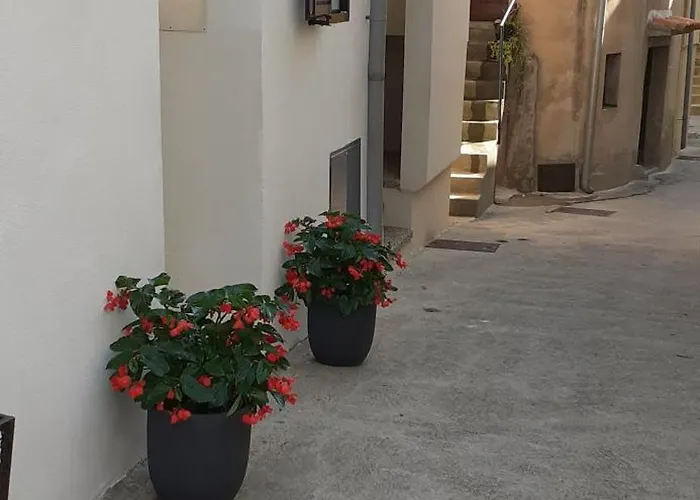 Old Town Lux